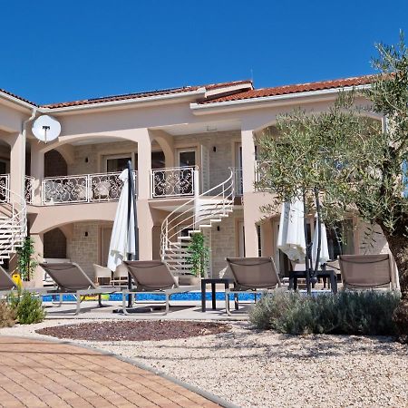Villa Luka Лопар Экстерьер фото